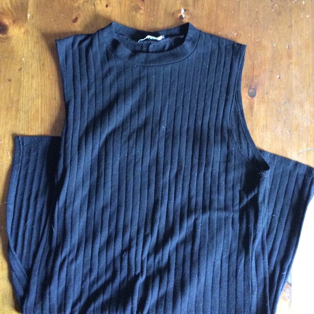 Cotton On- Black Slit Top